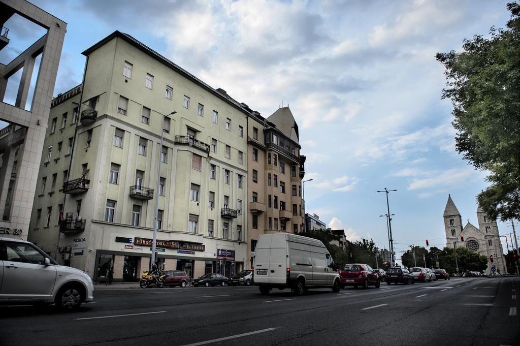 Westend Hostel Budapest Luaran gambar